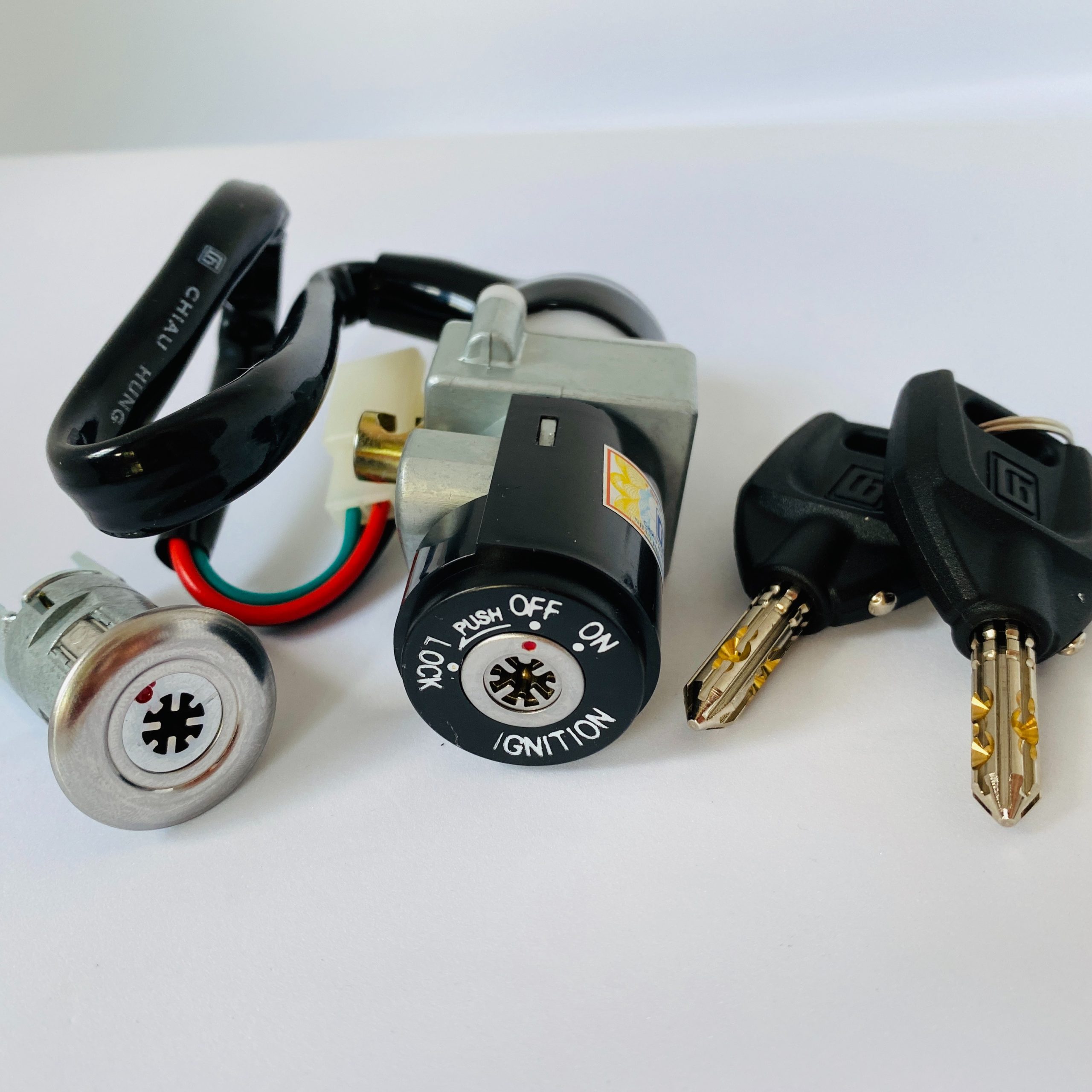 Thay ổ khóa xe SYM tại nhà
